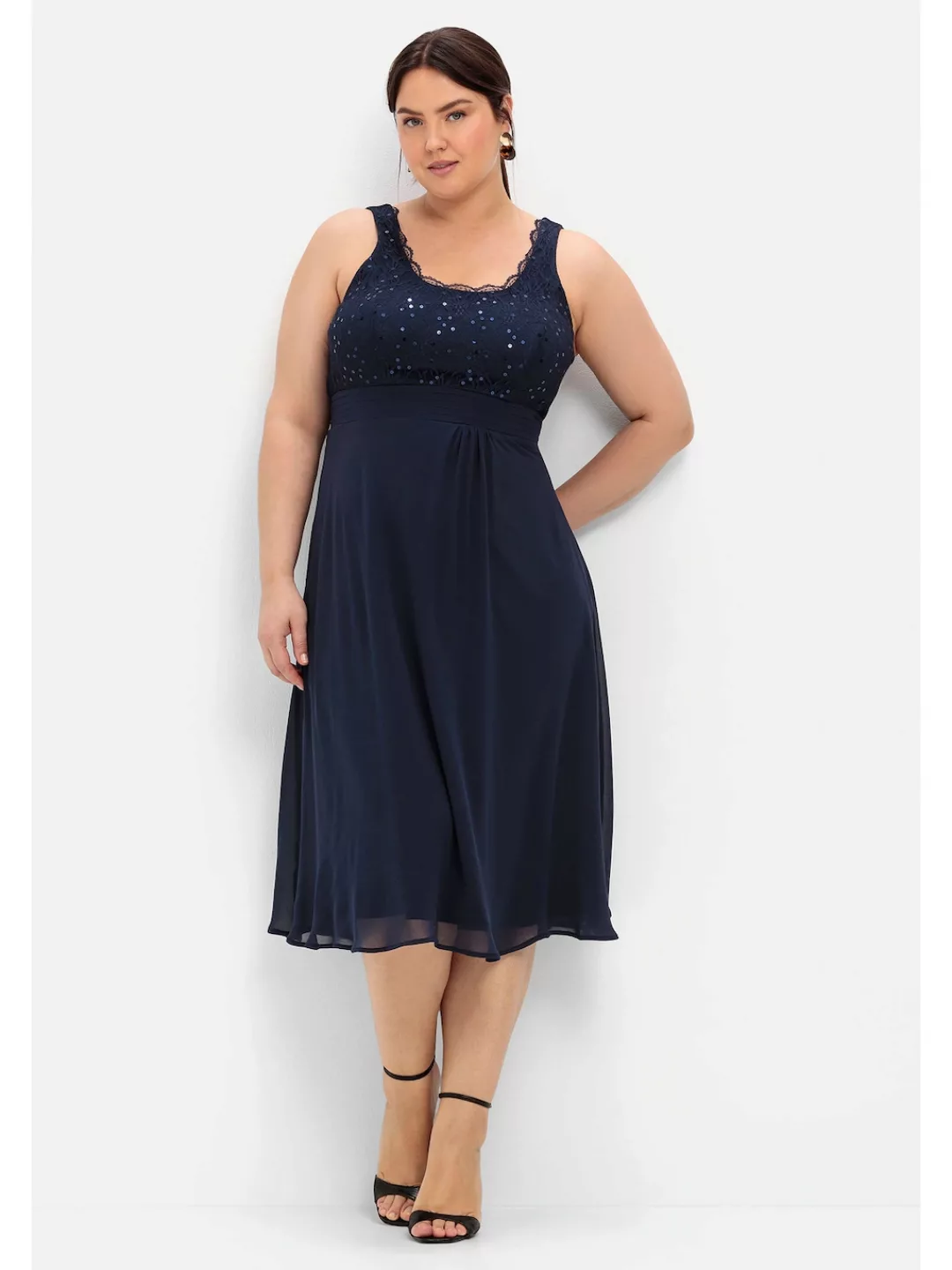 Sheego Cocktailkleid "Große Größen", mit Spitze und Pailletten günstig online kaufen