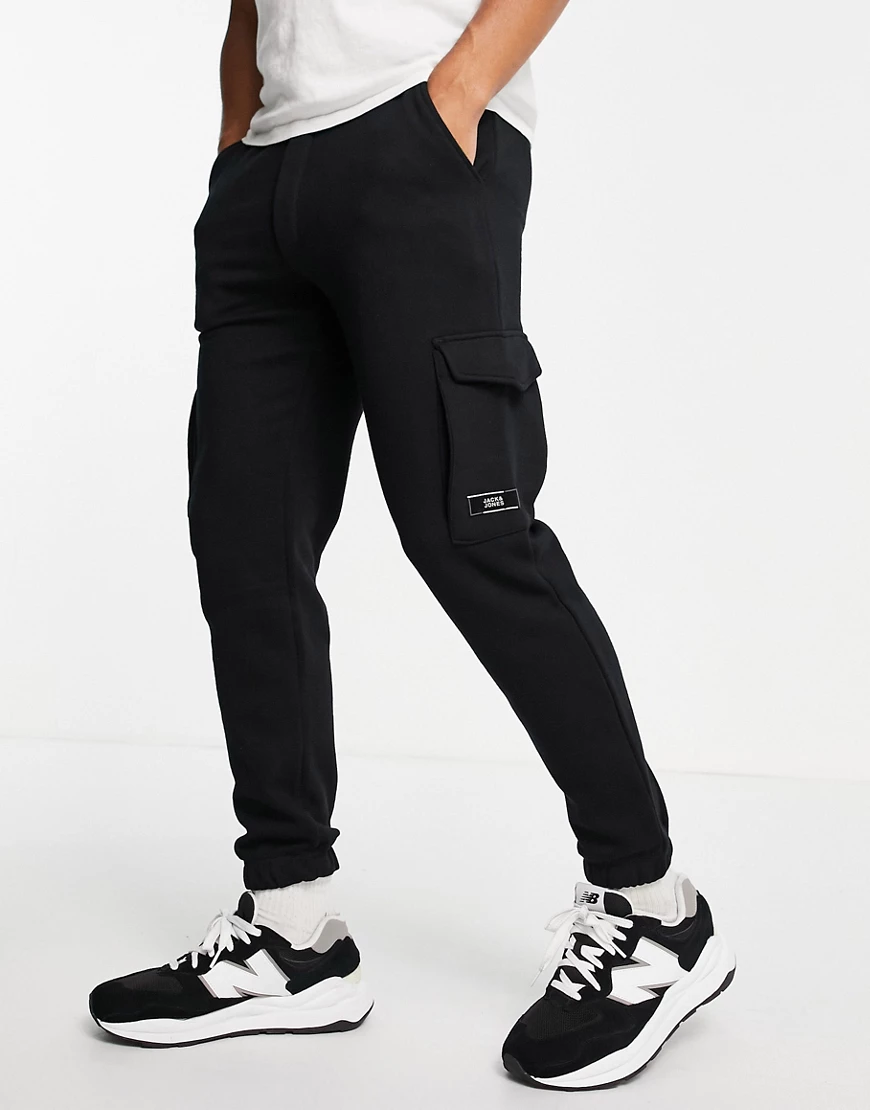 Jack & Jones – Core – Cargo-Jogginghose in Schwarz günstig online kaufen