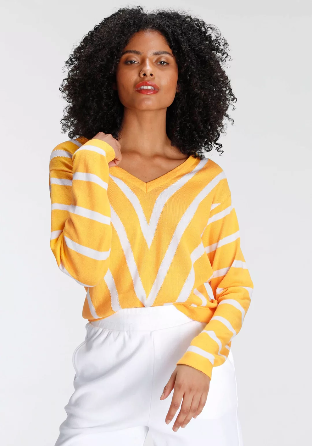 AJC V-Ausschnitt-Pullover im trendigen Streifen-Design-Mix günstig online kaufen