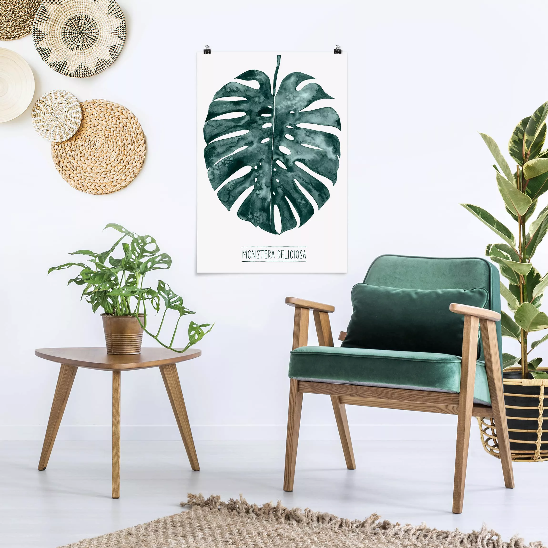 Poster Blumen - Hochformat Smaragdgrüne Monstera Deliciosa günstig online kaufen