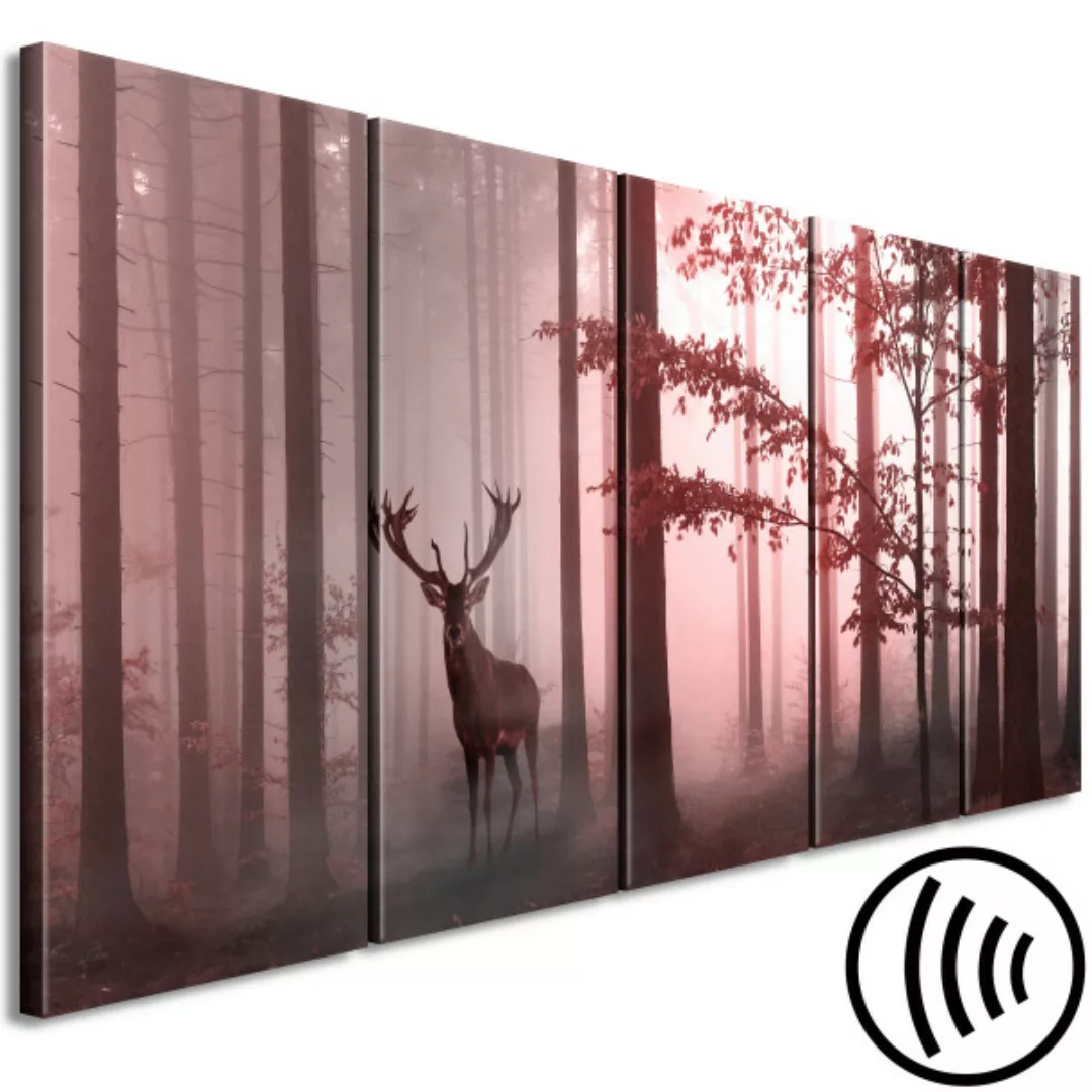 Bild auf Leinwand Hirsch, der inmitten von Bäumen steht - eine Waldlandscha günstig online kaufen