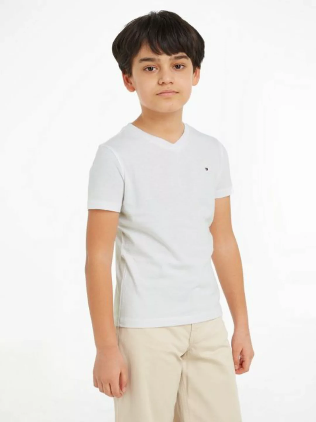 Tommy Hilfiger V-Shirt BOYS BASIC VN KNIT S/S mit Tommy Hilfiger Logo-Flag günstig online kaufen