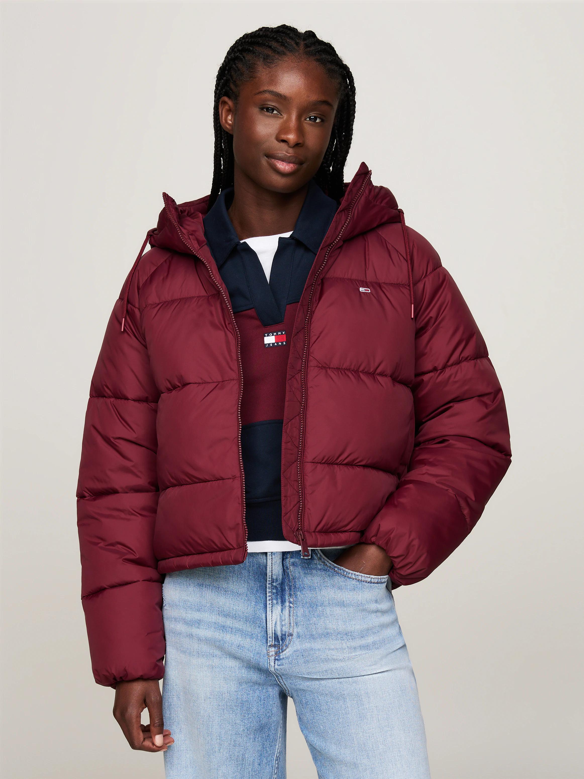 Tommy Jeans Steppjacke "TJW ASPEN PUFFER EXT", mit Kapuze, mit Logostickere günstig online kaufen