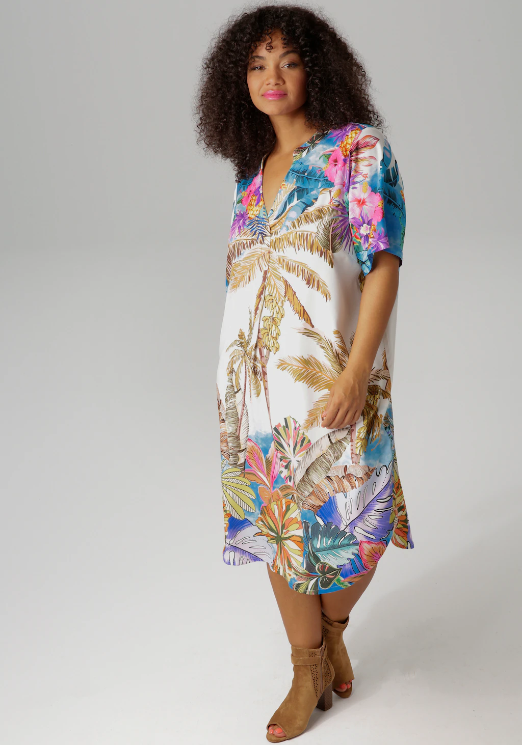Aniston PLUS Blusenkleid, mit farbenfrohem, großflächigem Palmendruck günstig online kaufen