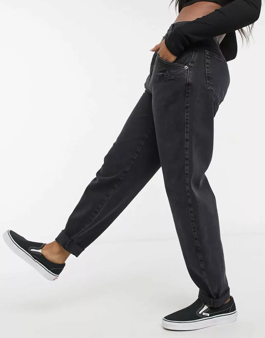 Pull&Bear – Schwarze Jeans in lockerer Passform günstig online kaufen