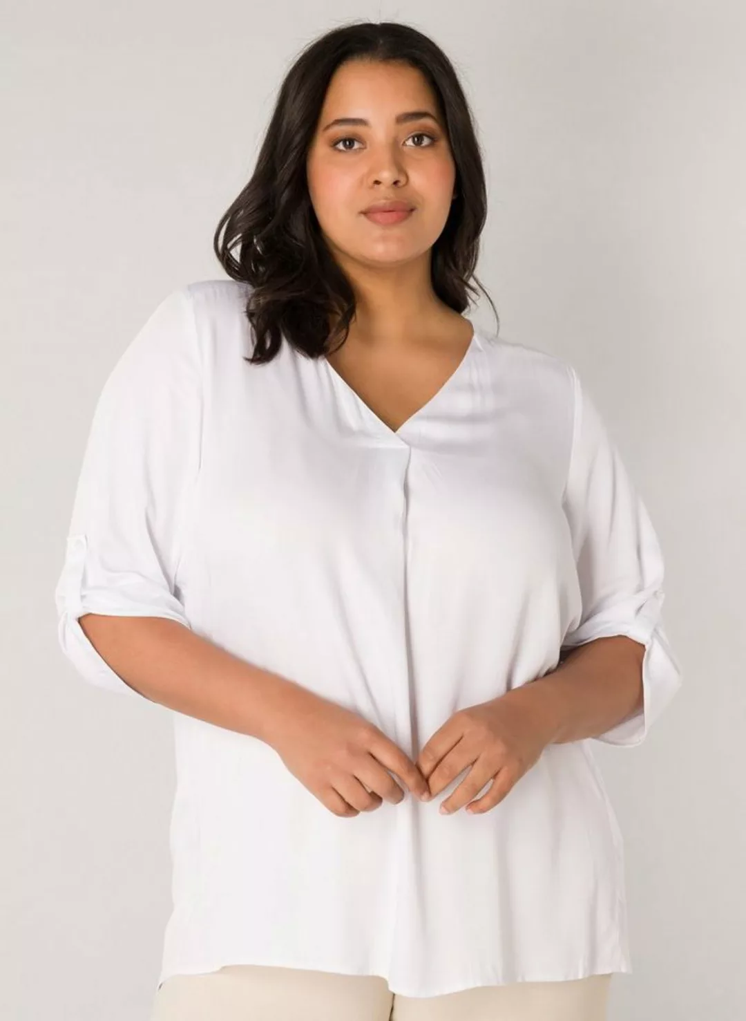 Base Level Curvy Shirtbluse Yanina mit V-Ausschnitt günstig online kaufen